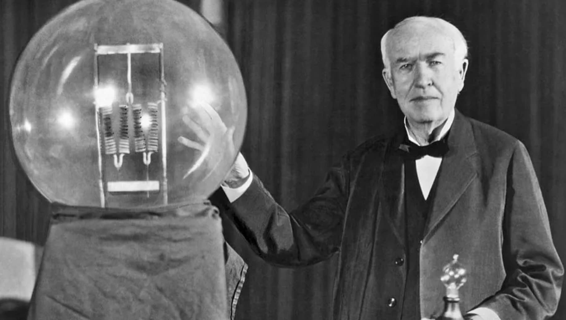 light bulb invention